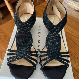 NWT Alex Marie Seaport Navy wedge
